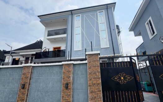 FULLY FURNISHED 4-BEDROOM DUPLEX WITH CINEMA FOR SALE